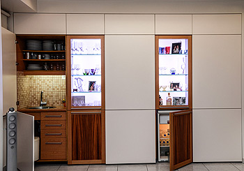 ΕΙΔΙΚΕΣ ΞΥΛΙΝΕΣ ΚΑΤΑΣΚΕΥΕΣ 077